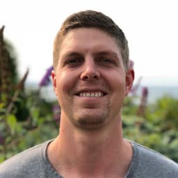 Alexander Hoff, Founder of Telosi